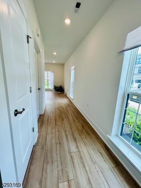 Property listing MLS 4040923 photo 3