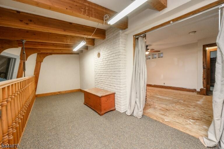 Property listing MLS 4041155 photo 21