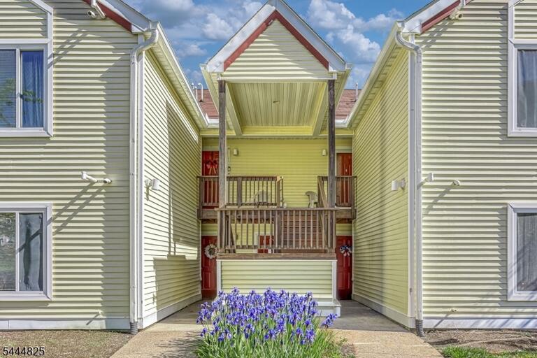 Property listing MLS 4041410 photo 9