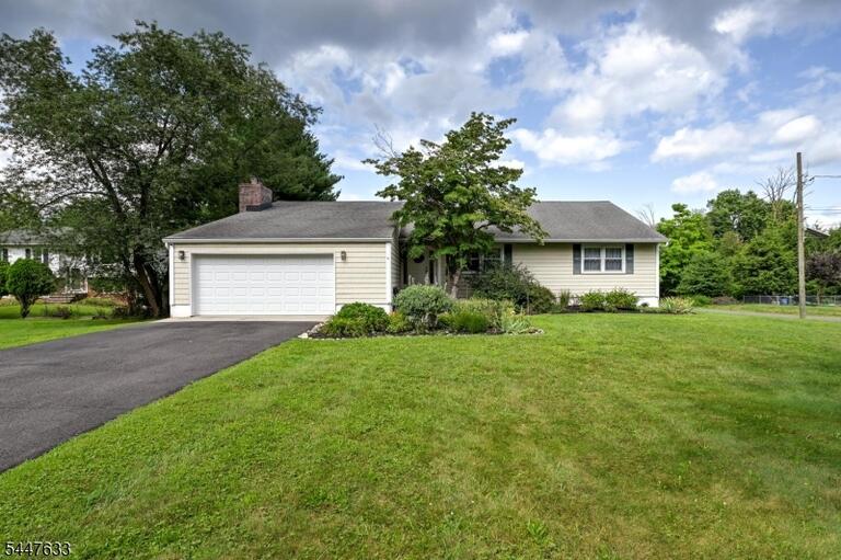 Property listing MLS 4041564 photo 1