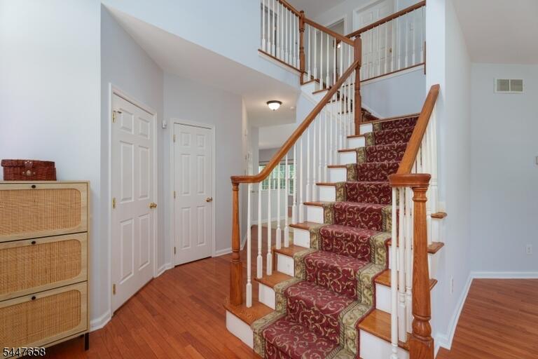 Property listing MLS 4041588 photo 3