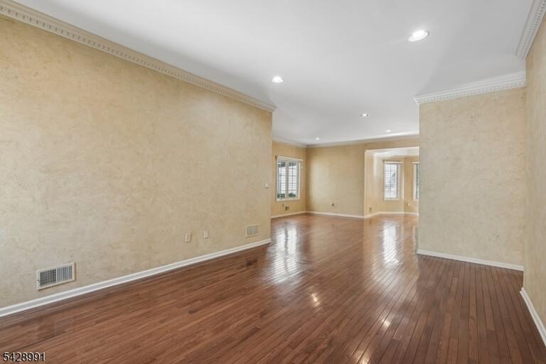 Property listing MLS 4041769 photo 9