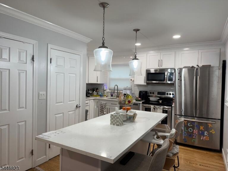 Property listing MLS 4041880 photo 3