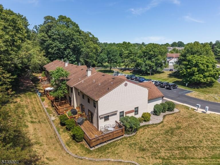 Property listing MLS 4041993 photo 29