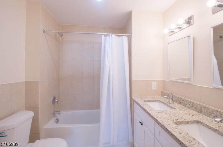 Property listing MLS 4042145 photo 15