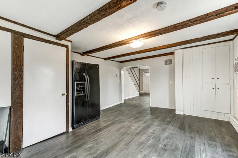 Property listing MLS 4042213 photo 8