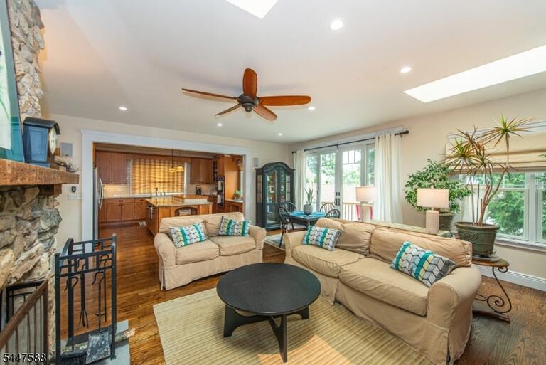 Property listing MLS 4042585 photo 13