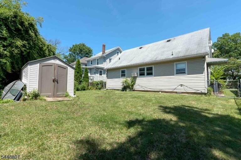 Property listing MLS 4042588 photo 14