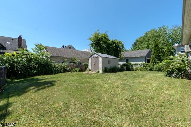 Property listing MLS 4042588 photo 15