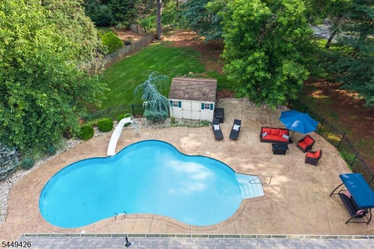 Property listing MLS 4043144 photo 37