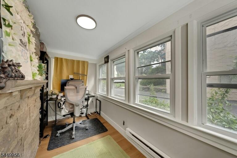 Property listing MLS 4043519 photo 18