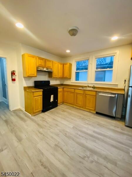 Property listing MLS 4043533 photo 2