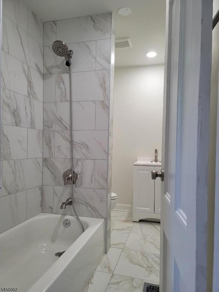 Property listing MLS 4043613 photo 4