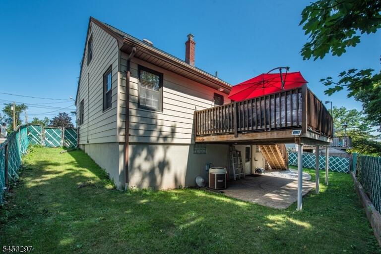 Property listing MLS 4043786 photo 31