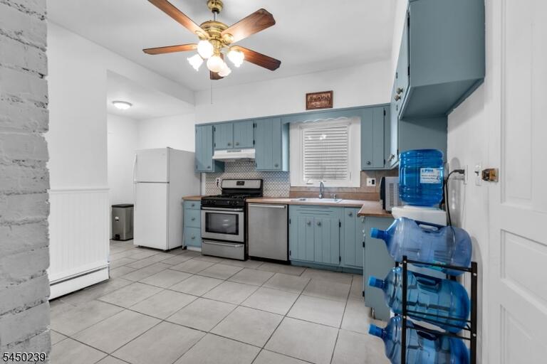 Property listing MLS 4043809 photo 14