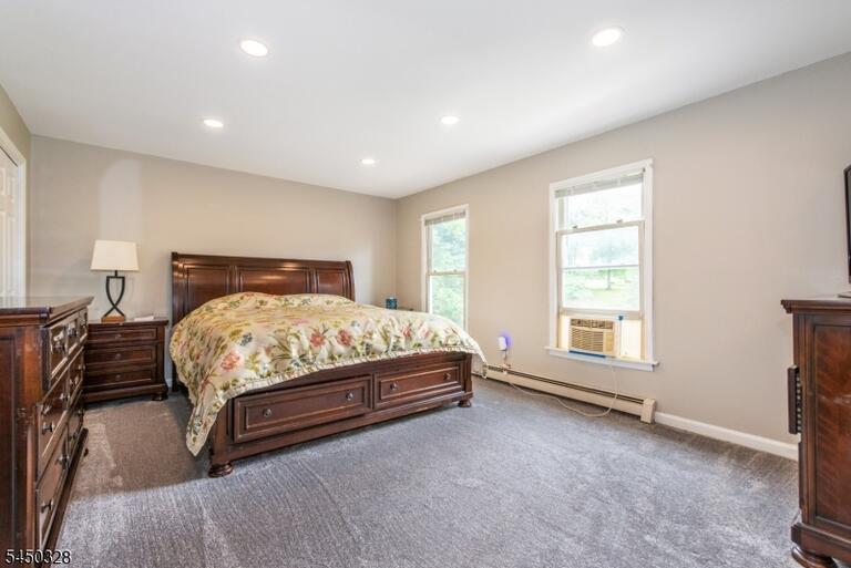 Property listing MLS 4043816 photo 18