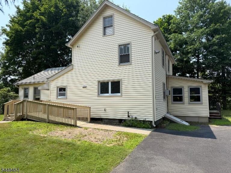 Property listing MLS 4043819 photo 28