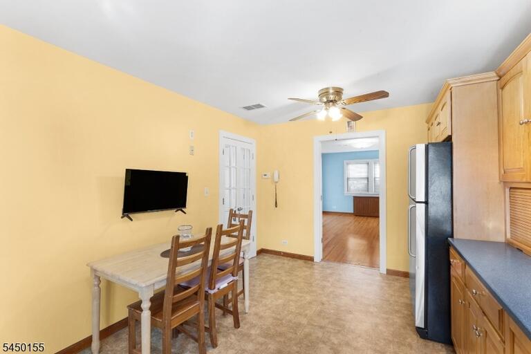 Property listing MLS 4043839 photo 12