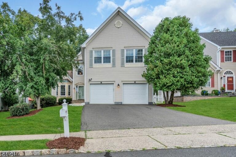 Property listing MLS 4043949 photo 1