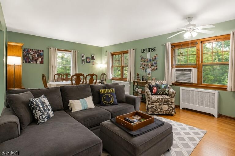 Property listing MLS 4044234 photo 15