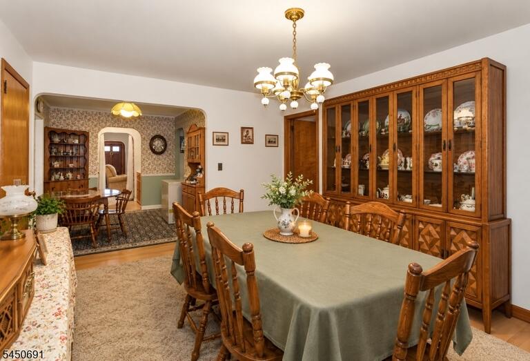Property listing MLS 4044234 photo 6
