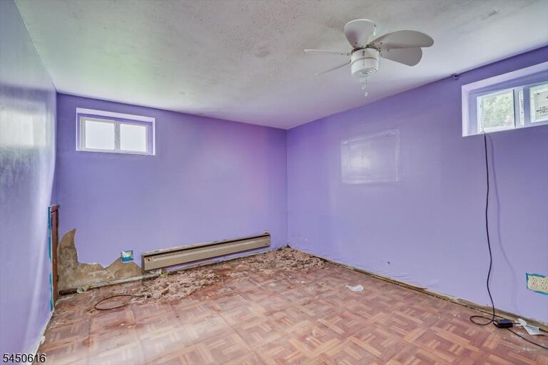 Property listing MLS 4044489 photo 40