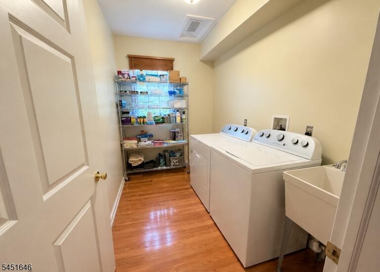 Property listing MLS 4044956 photo 16