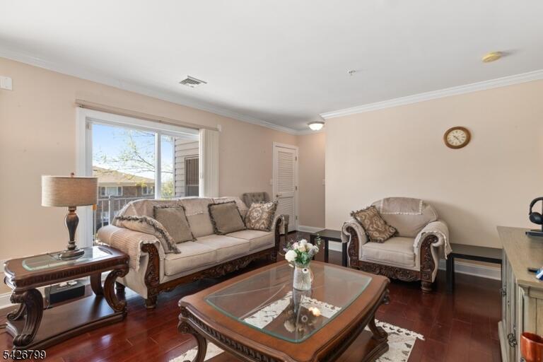 Property listing MLS 4044997 photo 6