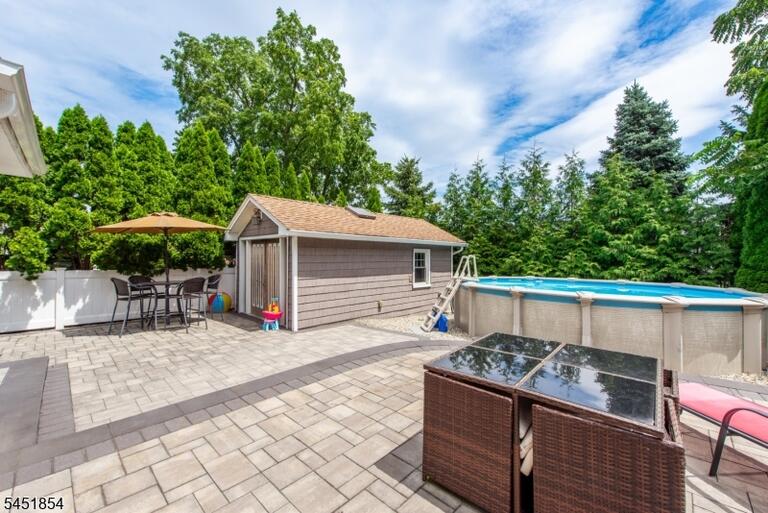 Property listing MLS 4045135 photo 24