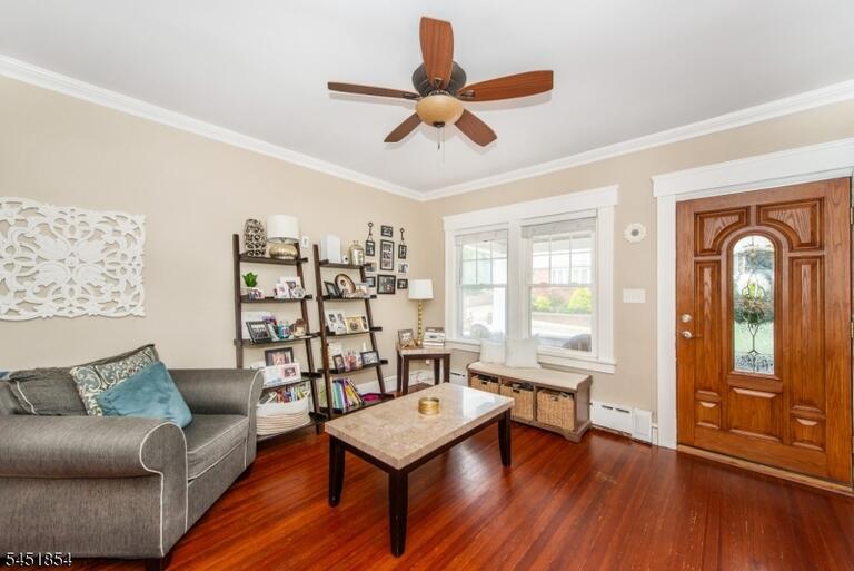 Property listing MLS 4045135 photo 5