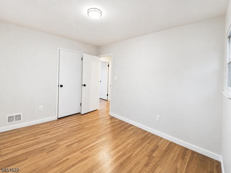 Property listing MLS 4045194 photo 28