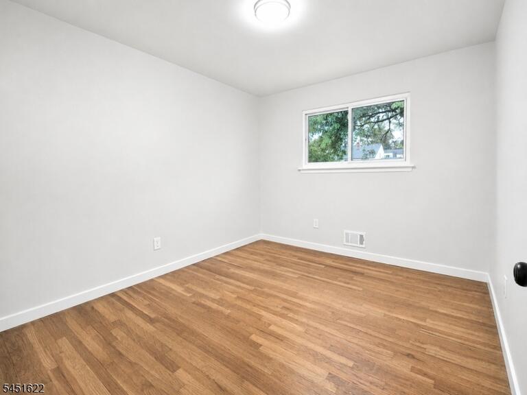 Property listing MLS 4045194 photo 32