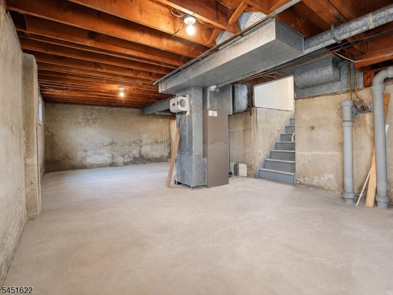 Property listing MLS 4045194 photo 46
