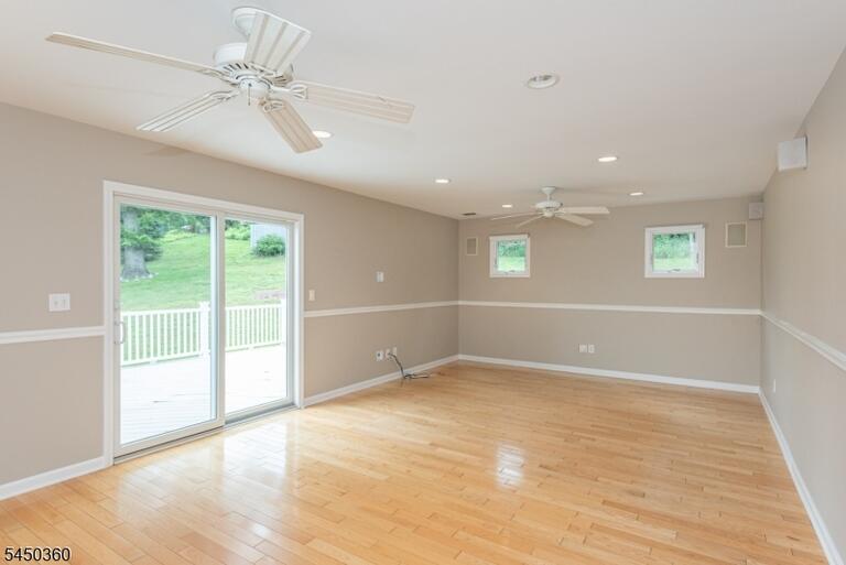 Property listing MLS 4045239 photo 16