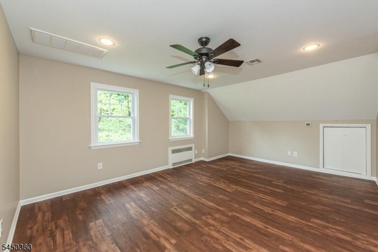 Property listing MLS 4045239 photo 26