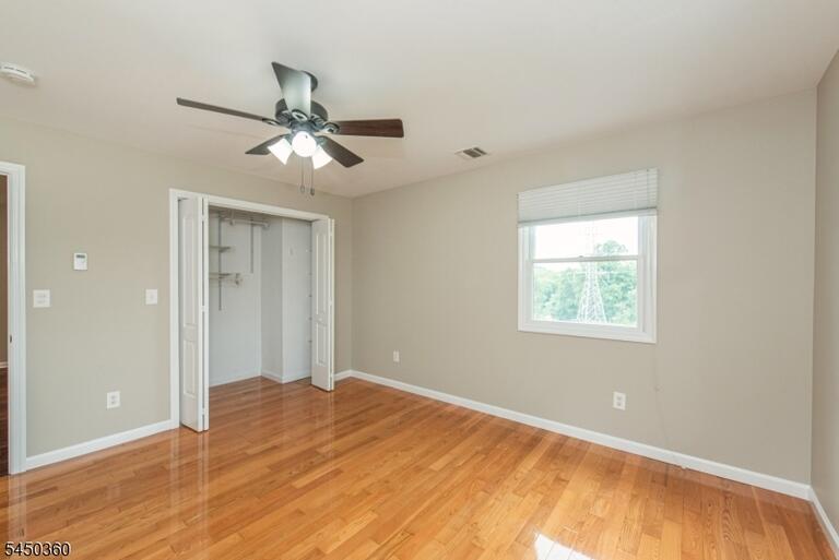 Property listing MLS 4045239 photo 31
