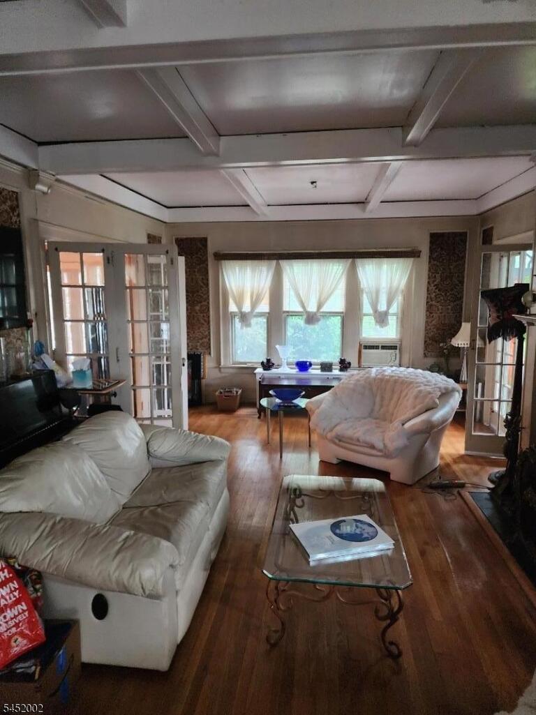 Property listing MLS 4045268 photo 8