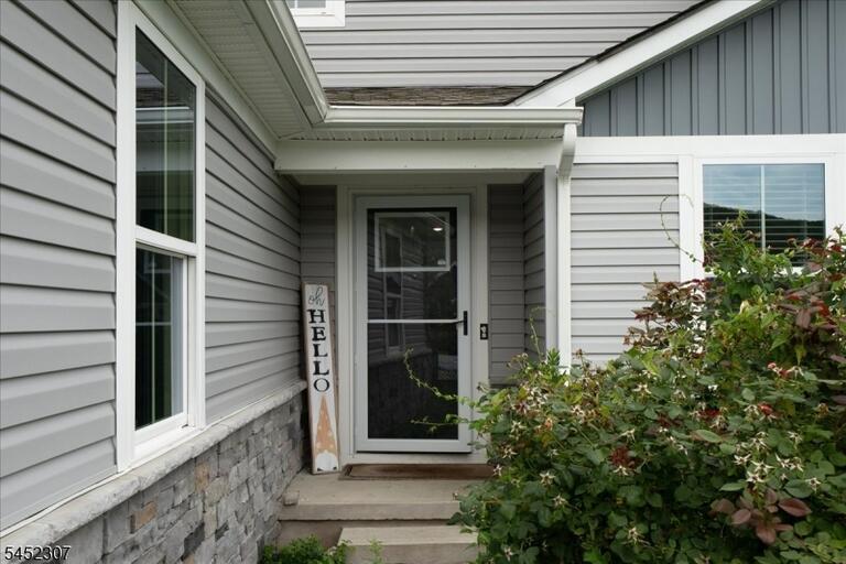 Property listing MLS 4045555 photo 6