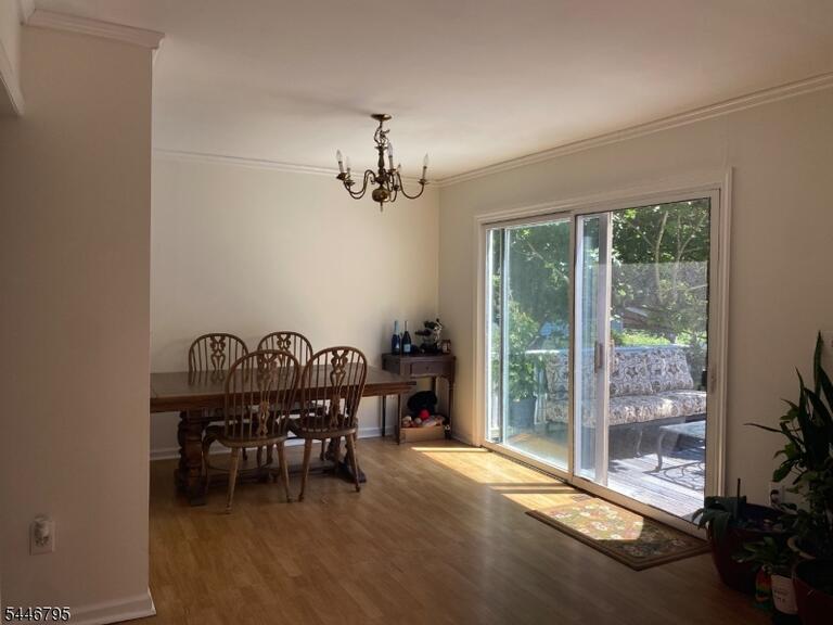 Property listing MLS 4045583 photo 5