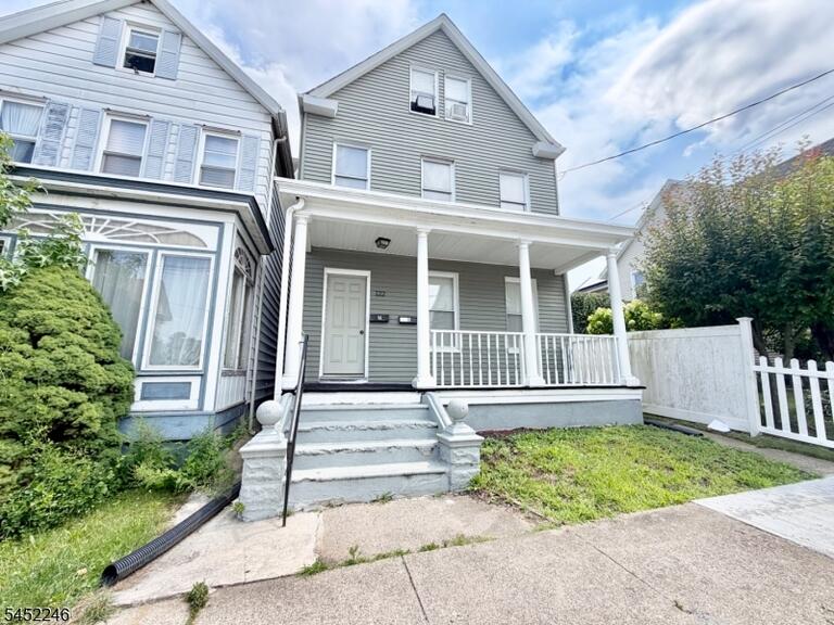 Property listing MLS 4045620 photo 1