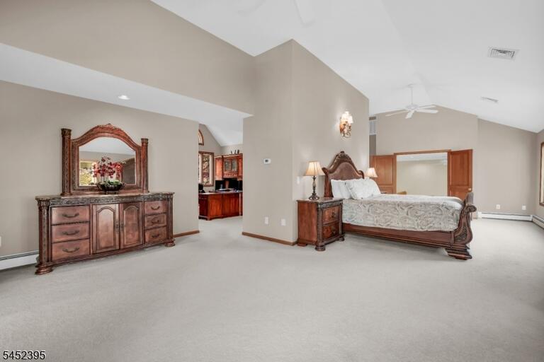 Property listing MLS 4045643 photo 30