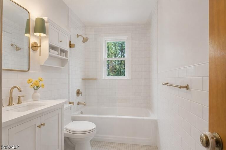 Property listing MLS 4045677 photo 34