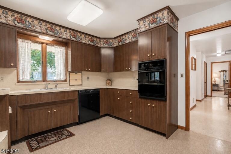 Property listing MLS 4045833 photo 10