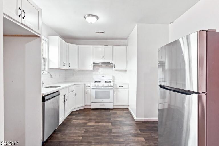 Property listing MLS 4045856 photo 16