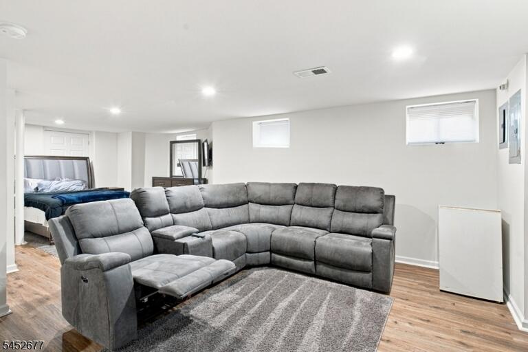 Property listing MLS 4045856 photo 22