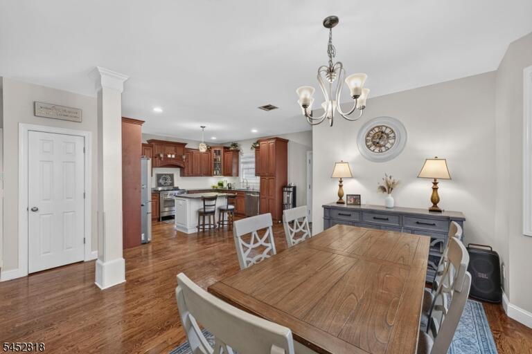 Property listing MLS 4046068 photo 11