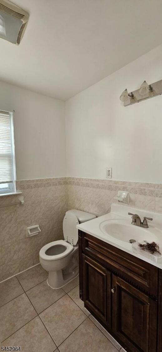 Property listing MLS 4046070 photo 23