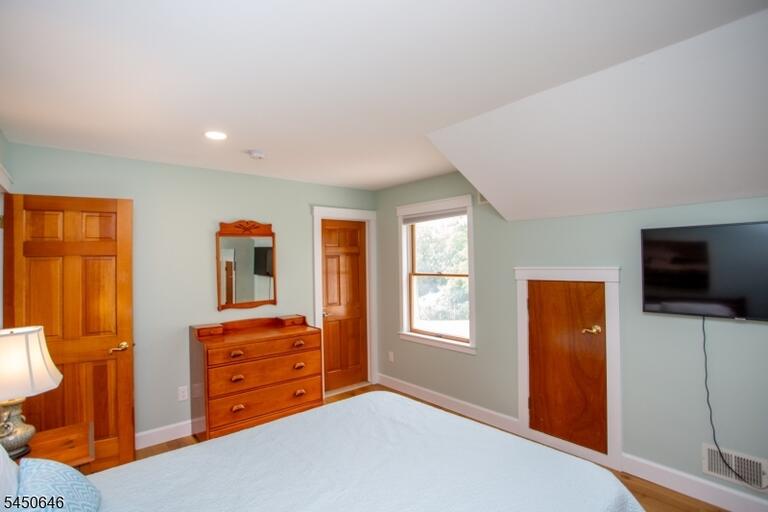 Property listing MLS 4046192 photo 30