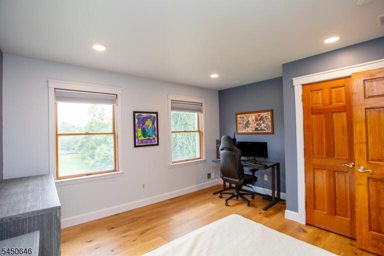 Property listing MLS 4046192 photo 31