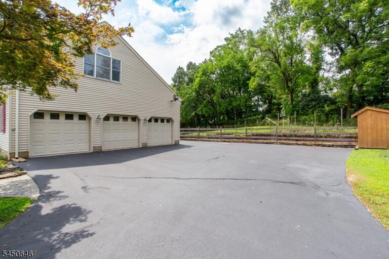 Property listing MLS 4046192 photo 6